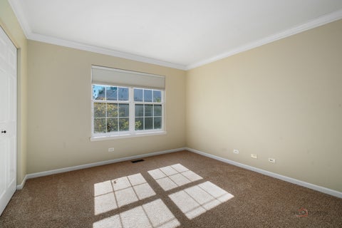 Tiny photo for 14241 Oakwood Court, Green Oaks, IL 60048 (MLS # 12788736)