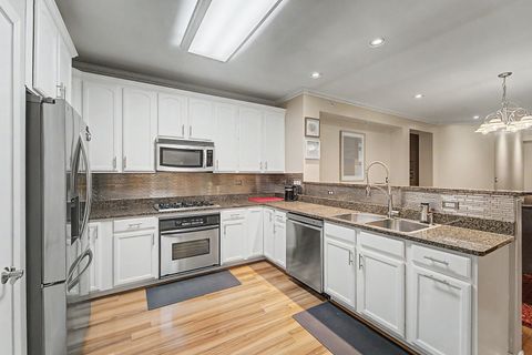 Tiny photo for 1379 Scarboro Road, Schaumburg, IL 60193 (MLS # 12700979)