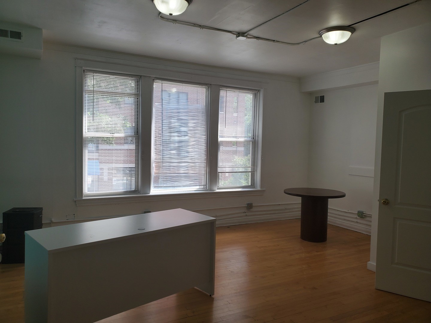 1218 W Wilson Avenue