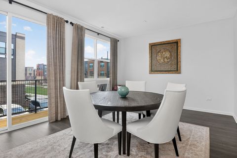 Tiny photo for 2213 Venture Drive, Schaumburg, IL 60173 (MLS # 12610600)