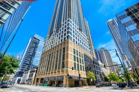 Tiny photo for 2 E Erie Street #1511, Chicago, IL 60611 (MLS # 12647875)