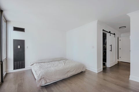 Tiny photo for 2 E Erie Street #1511, Chicago, IL 60611 (MLS # 12647875)