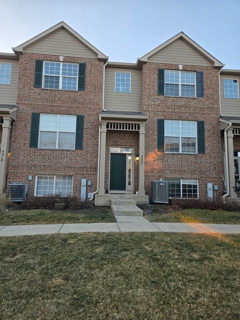 Photo of 5220 Cobblers Crossing, McHenry, IL 60050 (MLS # 12564768)