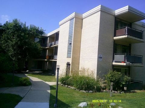 Photo of 12544 FAIRVIEW Avenue #2G, Blue Island, IL 60406 (MLS # 12472702) Photo of 12544 FAIRVIEW Avenue #2G, Blue Island, IL 60406 (MLS # 12472702)