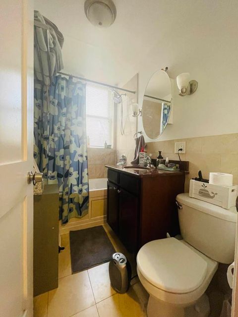 Tiny photo for 6711 N Lakewood Avenue #2N, Chicago, IL 60626 (MLS # 12429026)