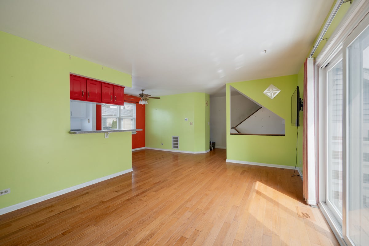 9012 ABBEY LANE Lane 9012