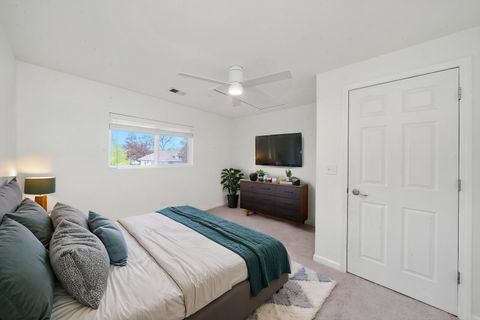 Tiny photo for 4322 Amelia Avenue, Lyons, IL 60534 (MLS # 12471033)