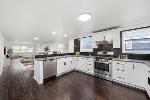 Tiny photo for 4322 Amelia Avenue, Lyons, IL 60534 (MLS # 12471033)
