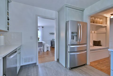 Tiny photo for 593 S Edgewood Avenue, Elmhurst, IL 60126 (MLS # 12595539)