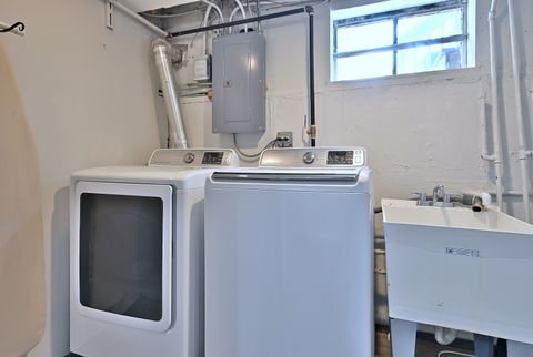 Tiny photo for 593 S Edgewood Avenue, Elmhurst, IL 60126 (MLS # 12595539)