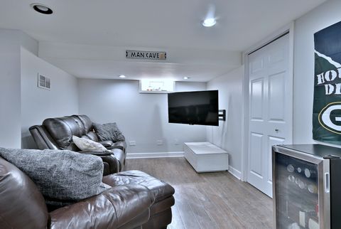 Tiny photo for 593 S Edgewood Avenue, Elmhurst, IL 60126 (MLS # 12595539)