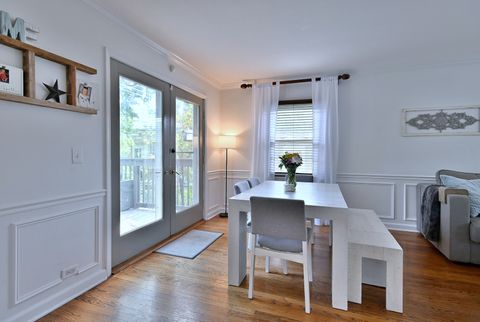 Tiny photo for 593 S Edgewood Avenue, Elmhurst, IL 60126 (MLS # 12595539)