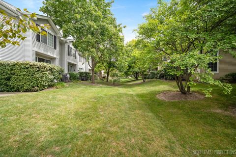 Tiny photo for 1439 Walnut Hill Avenue, St. Charles, IL 60174 (MLS # 12465065)