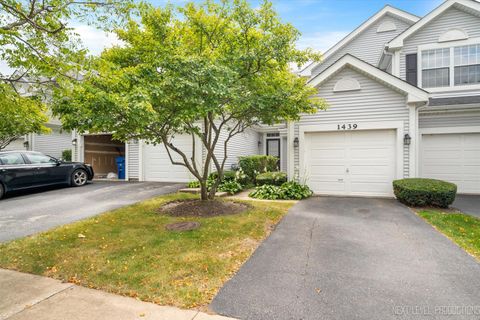 Tiny photo for 1439 Walnut Hill Avenue, St. Charles, IL 60174 (MLS # 12465065)