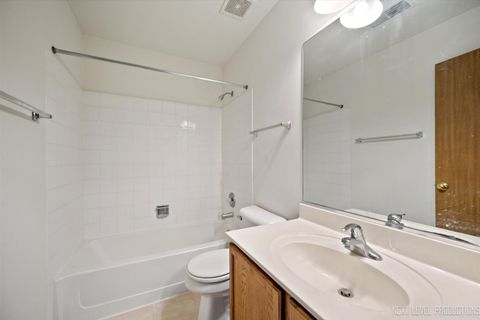 Tiny photo for 1439 Walnut Hill Avenue, St. Charles, IL 60174 (MLS # 12465065)