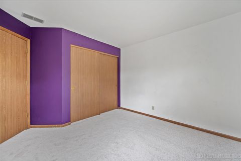 Tiny photo for 1439 Walnut Hill Avenue, St. Charles, IL 60174 (MLS # 12465065)