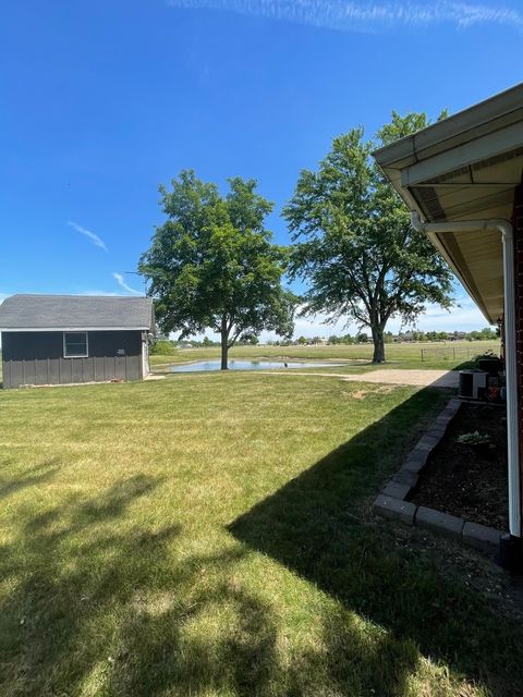 Tiny photo for 136 N St. Louis Street, Elwood, IL 60421 (MLS # 12668111)