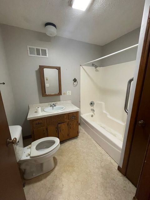 Tiny photo for 136 N St. Louis Street, Elwood, IL 60421 (MLS # 12668111)