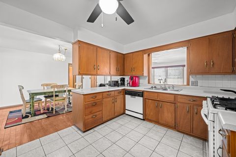 Tiny photo for 1003 14th Ave B, Orion, IL 61273 (MLS # 12608101)