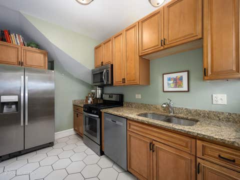 Tiny photo for 3220 Wisconsin Avenue, Berwyn, IL 60402 (MLS # 12727894)