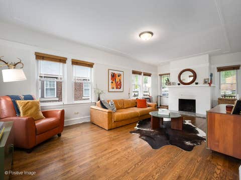Tiny photo for 3220 Wisconsin Avenue, Berwyn, IL 60402 (MLS # 12727894)