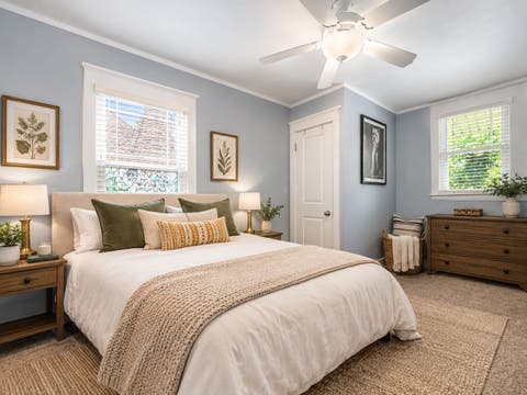 Tiny photo for 3220 Wisconsin Avenue, Berwyn, IL 60402 (MLS # 12727894)