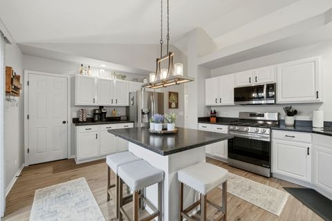 Tiny photo for 1824 Maplewood Court, Grayslake, IL 60030 (MLS # 12590209)