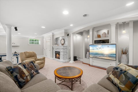 Tiny photo for 698 Greenfield Road, Sugar Grove, IL 60554 (MLS # 12742208)