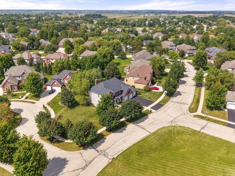 Tiny photo for 698 Greenfield Road, Sugar Grove, IL 60554 (MLS # 12742208)
