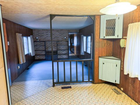 Tiny photo for 205 E Union Street, Jonesboro, IL 62952 (MLS # 12583792)