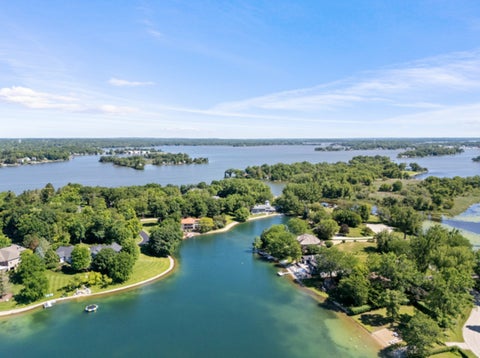 Tiny photo for 2720 N Bayview Lane, McHenry, IL 60051 (MLS # 12739655)