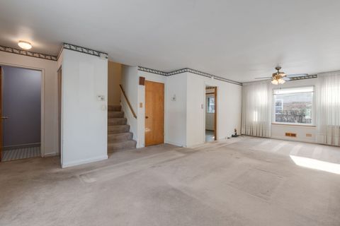 Tiny photo for 2753 W Rascher Avenue, Chicago, IL 60625 (MLS # 12555702)