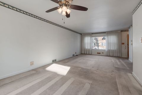 Tiny photo for 2753 W Rascher Avenue, Chicago, IL 60625 (MLS # 12555702)