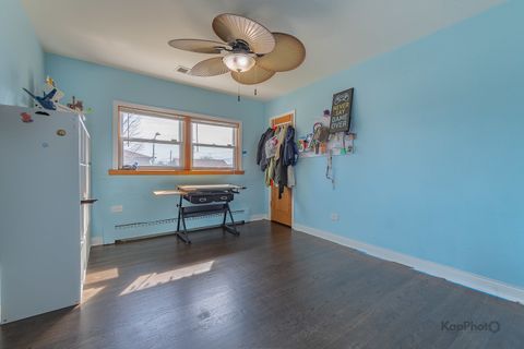 Tiny photo for 6101 W 63rd Place, Chicago, IL 60638 (MLS # 12624235)