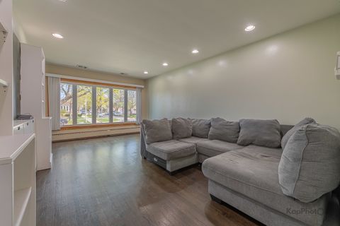 Tiny photo for 6101 W 63rd Place, Chicago, IL 60638 (MLS # 12624235)