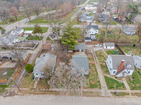 Tiny photo for 120 E Bennett Street, Salem, IL 62881 (MLS # 12588643)