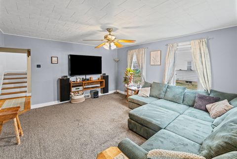Tiny photo for 120 E Bennett Street, Salem, IL 62881 (MLS # 12588643)