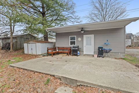 Tiny photo for 120 E Bennett Street, Salem, IL 62881 (MLS # 12588643)