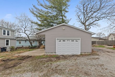 Tiny photo for 120 E Bennett Street, Salem, IL 62881 (MLS # 12588643)