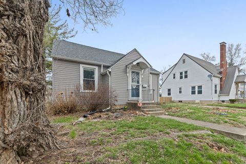 Tiny photo for 120 E Bennett Street, Salem, IL 62881 (MLS # 12588643)