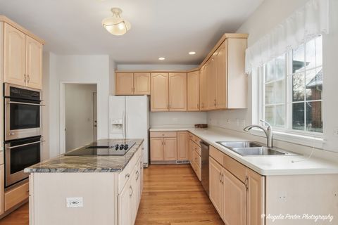 Tiny photo for 7390 Bittersweet Drive, Gurnee, IL 60031 (MLS # 12553487)