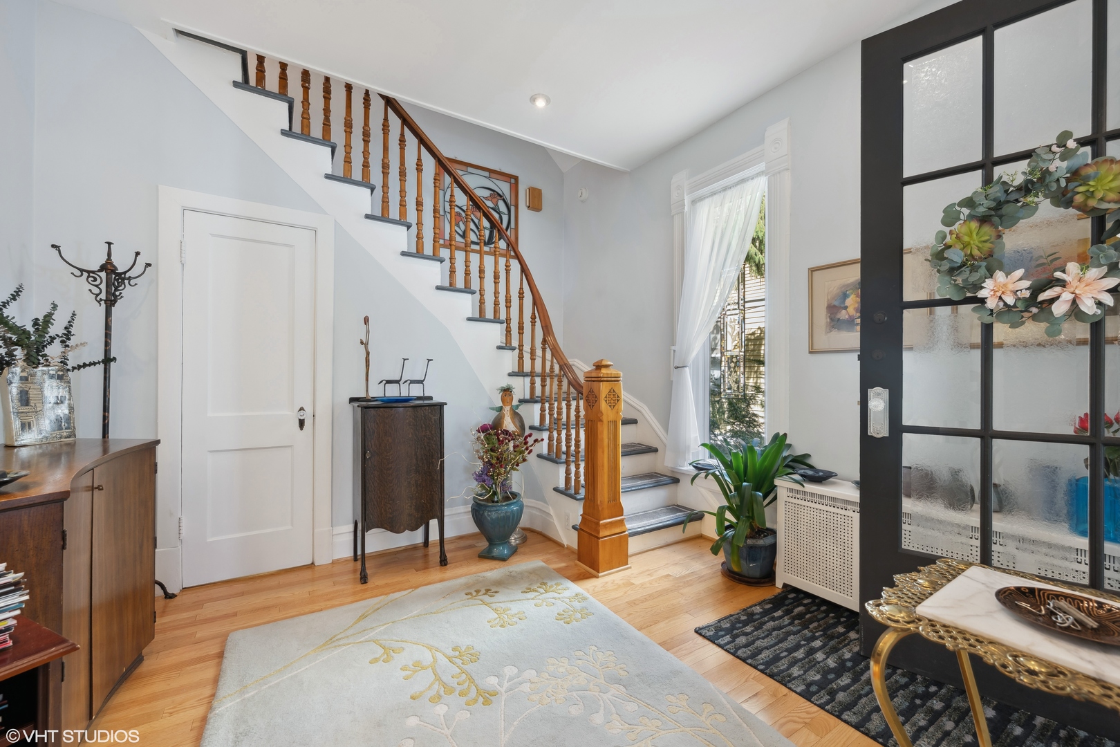 1830 W Morse Avenue