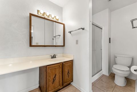 Tiny photo for 4150 E 60th Street #608, Davenport, IA 52807 (MLS # 12626951)