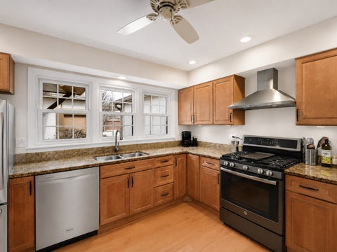 Tiny photo for 1150 Oakview Drive, Wheaton, IL 60187 (MLS # 12683195)