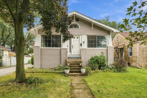 Photo of 18232 Walter Street, Lansing, IL 60438 (MLS # 12745490)