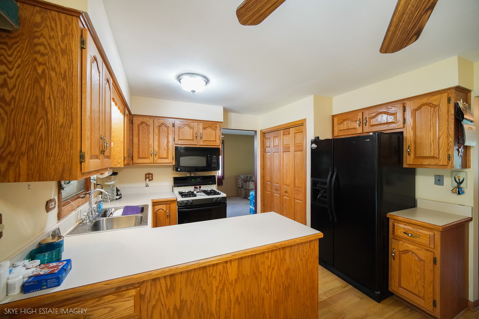 10906 3rd Street