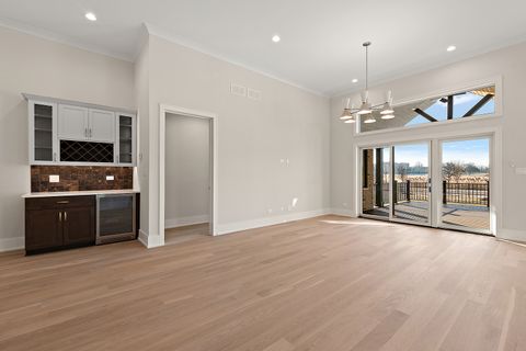 Tiny photo for 11129 Lizmore Lane #37B, Orland Park, IL 60467 (MLS # 12553162)