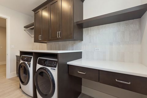 Tiny photo for 11129 Lizmore Lane #37B, Orland Park, IL 60467 (MLS # 12553162)