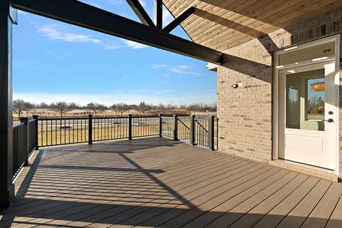 Tiny photo for 11129 Lizmore Lane #37B, Orland Park, IL 60467 (MLS # 12553162)