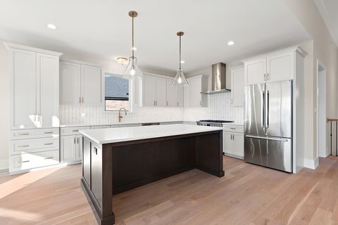 Tiny photo for 11129 Lizmore Lane #37B, Orland Park, IL 60467 (MLS # 12553162)